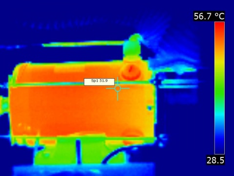 Thermographie infrarouge d'un moteur "vert" dans le cadre de compétitions scolaires